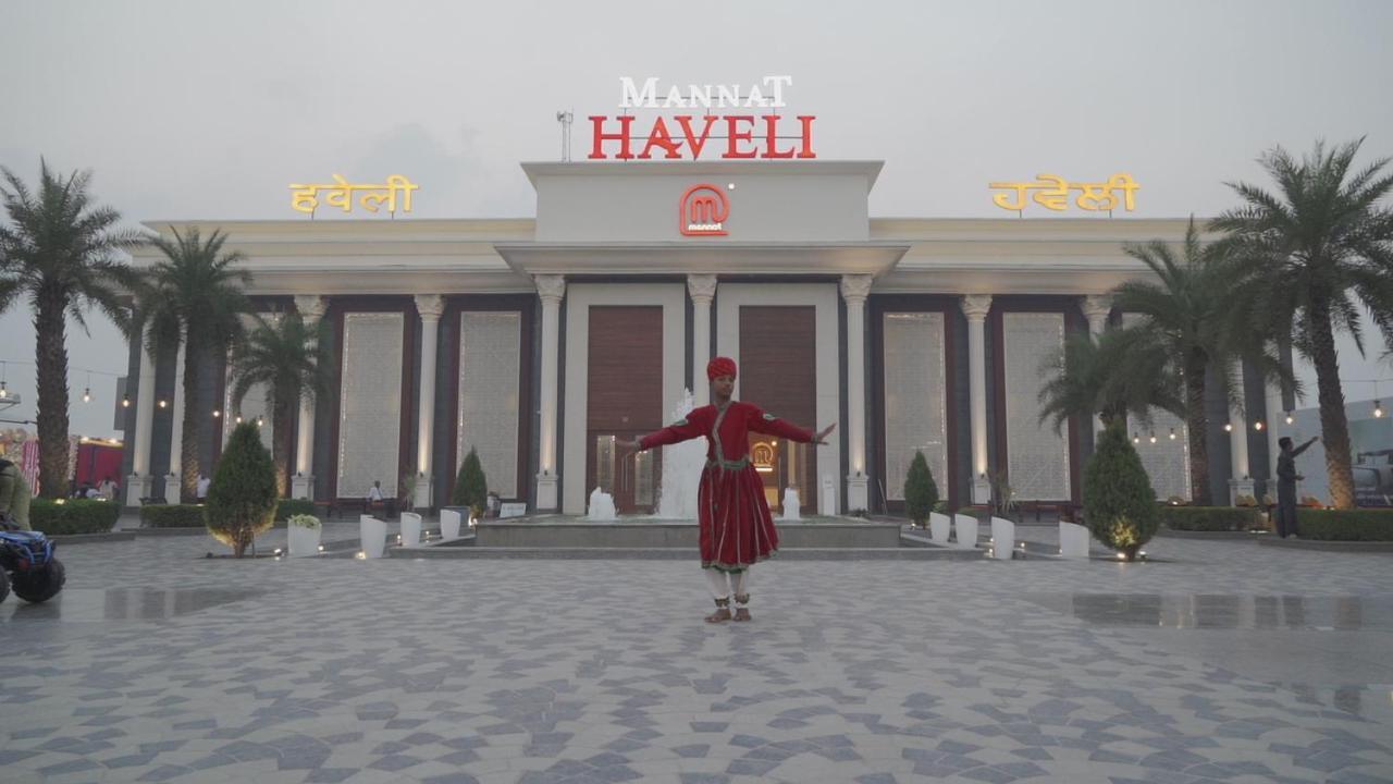 Отель Mannat Haveli Kurukshetra Экстерьер фото